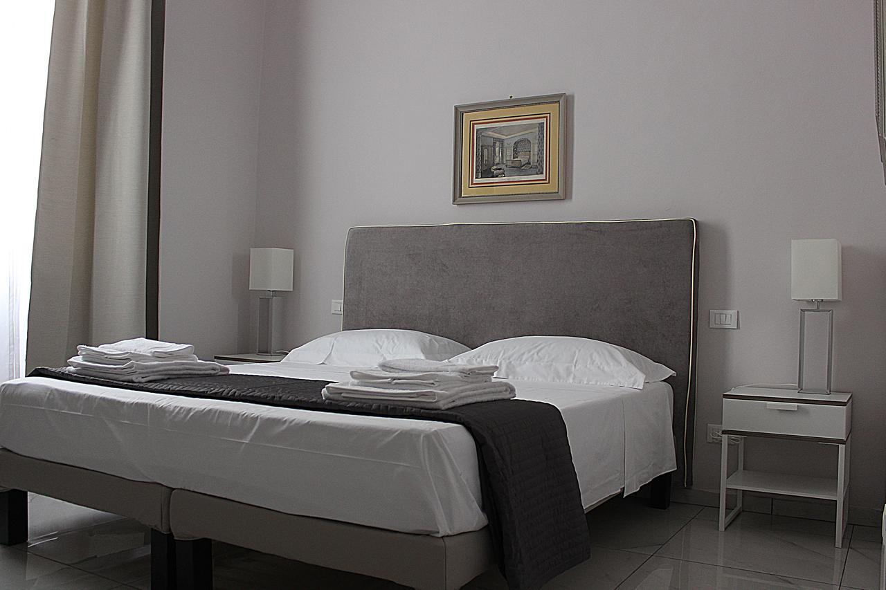 Dimora Degli Artisti - Charm Rooms Florence Exterior photo
